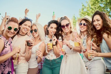 İnsanlar eğlenmek parti 