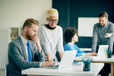 çalışan iş adamları