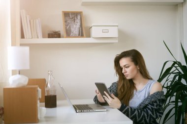 genç güzel kadın serbest meslek