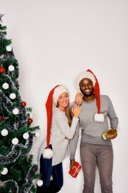 Genç kutlama Noel yarış çift karışık  