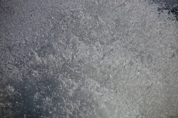 Sprey ve köpük dalgalar deniz suyu — Stok fotoğraf