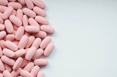 Yumuşak pembe tıbbi hap, tablet, kapsül arka plan