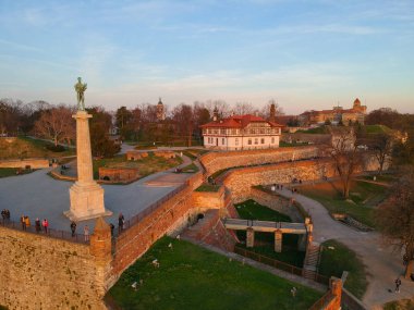 Hava aracı Belgrad şehir merkezi Sırbistan 'a bakıyor