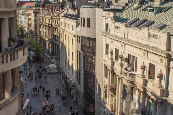 Belgrad 'ın Knez Mihailova caddesi çatıdan
