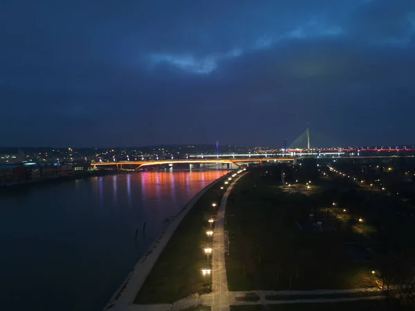 Sırbistan Belgradlı Panoraması Akşam — Stok fotoğraf