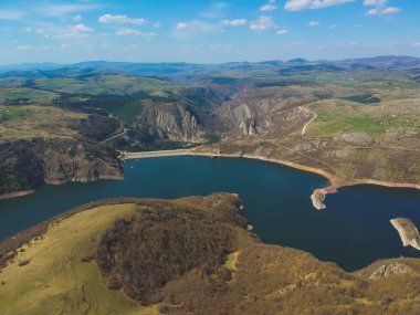 Sırbistan 'ın Uvac nehrinin kırsalları