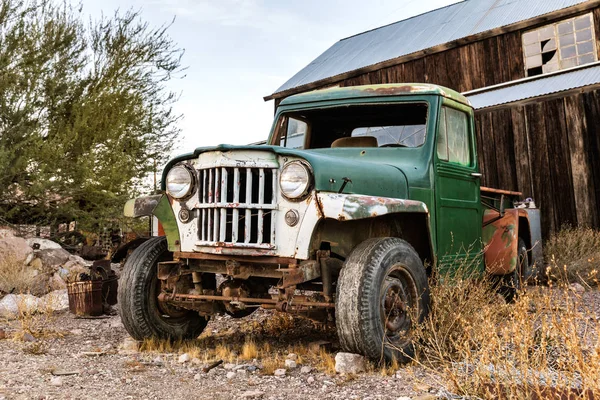 Eski paslı kamyon Nelson hayalet kasaba, ABD