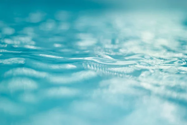 Wody i światła w basenie dla tła — Zdjęcie stockowe