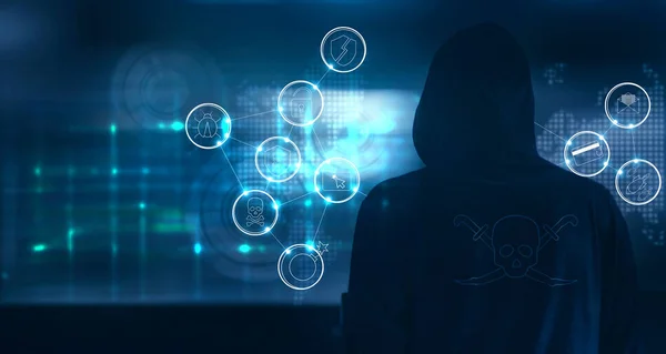 Hacker ständiga och förbereda att attackera med cyber crime ikoner på dator skärmbakgrund — Stockfoto
