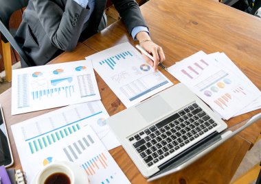 Asya iş kadını çalışma