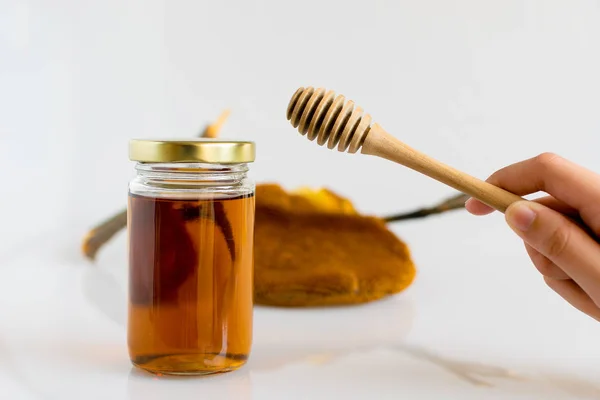 Honung med honeycomb — Stockfoto