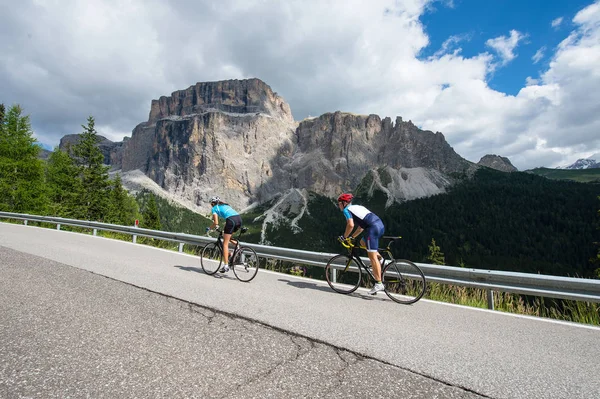 Urlaubsreise mit dem Rennrad — Stockfoto