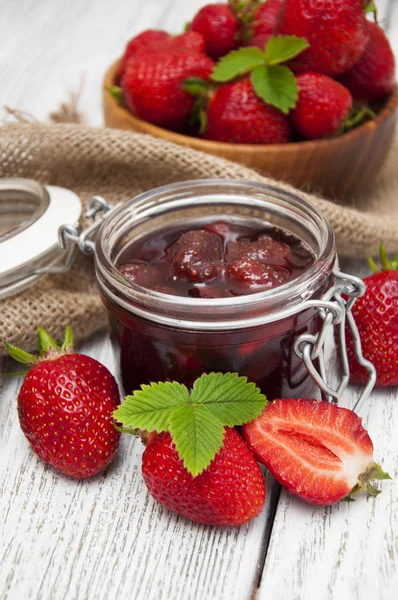 Een aardbeienjam — Stockfoto