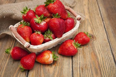 Olgun kırmızı çilek