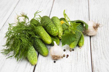 Salatalık hazırlanması