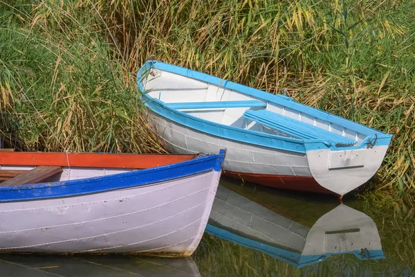 Two fishing boats — Stock Photo, Image