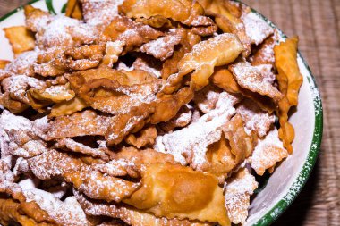 Faworki - geleneksel Lehçe tanımlama bilgileri