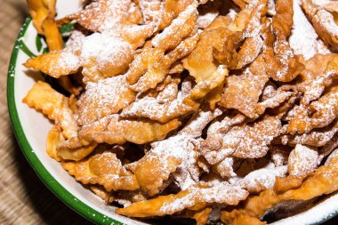 Faworki - geleneksel Lehçe tanımlama bilgileri