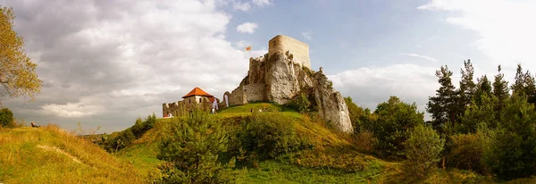 Ruínas do castelo Rabsztyn (Polónia ) — Fotografia de Stock