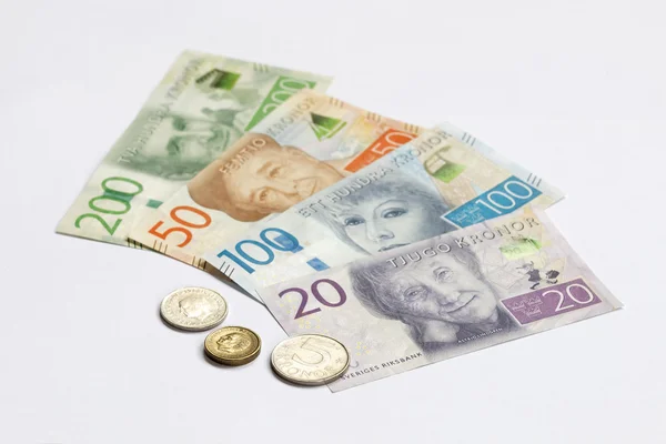 İsveç para birimi 20, 50, 100, 200 Sek, yeni düzen 2016