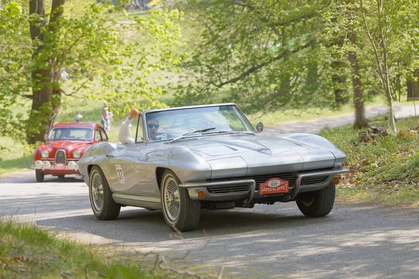 Stockholm Sveç Mayıs 2017 1964 Yılından Kalma Silver Chevrolet Corvette — Stok fotoğraf