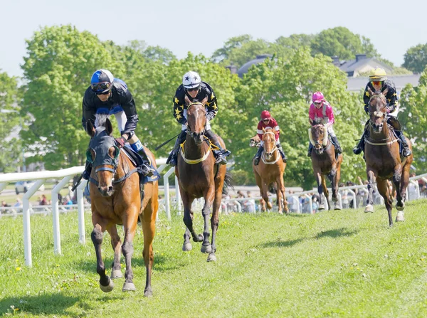 Stockholm Suécia Junho 2017 Luta Entre Jóqueis Montando Cavalos Corrida — Fotografia de Stock