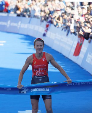Stockholm - 26 Ağustos 2017: Triatlet Flora Duffy gülümseyen kadın İTÜ dünya triatlon serisi olay 26 Ağustos 2017 Stokholm, İsveç'te kazanan.