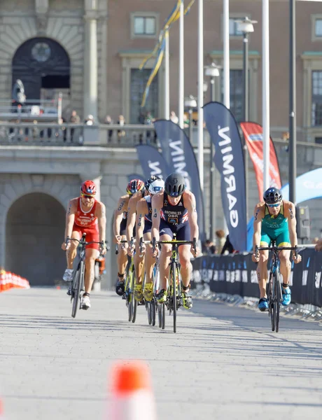 Stockholm Aug 2017 Jonathan Brownlee Och Grupp Manliga Triathlet Cyklister — Stockfoto