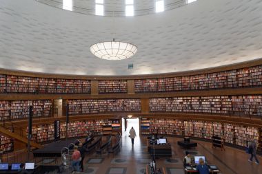 Stockholm Şehir Kütüphanesi Interiour Stadsbibliotek denir