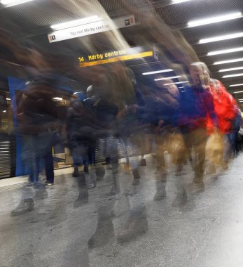 BM platformunda hareket bulanık insanlar vurguladı