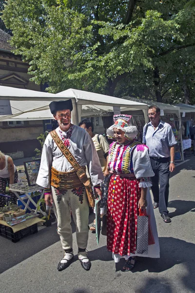 Geleneksel Slovak halk kostümü — Stok fotoğraf