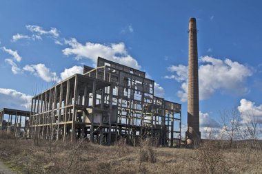 Sırbistan 'ın Loznica kentindeki yıkılmış viskoz fabrikası. Bir zamanlar lider ve güçlü bir fabrika olan Yugoslavya 'nın çöküşü tamamen çöktü..