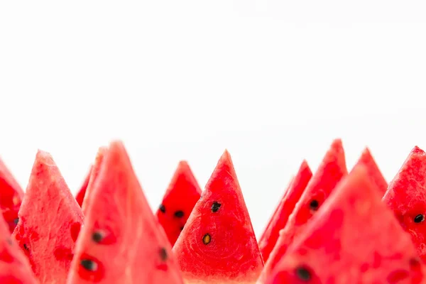 Trozos de sandía fresca sobre blanco — Foto de Stock