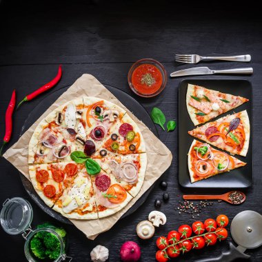 metin için yer ile ev yapımı İtalyan pizza