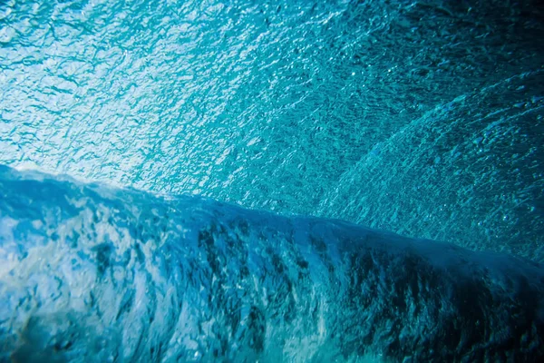 Salpicos de ondas do mar grandes — Fotografia de Stock