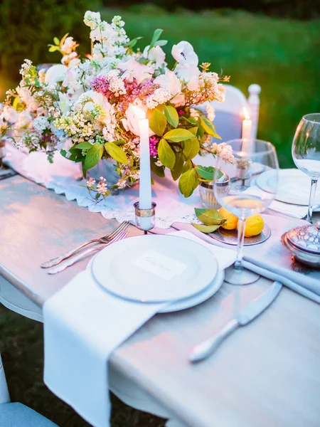 Table with floristic and decor — Stock Photo, Image