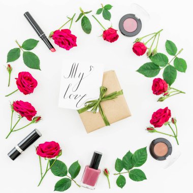  Aşkım etiketi ile kutu 