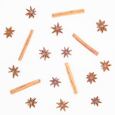 Tarçın ve anason doğal desen yapılmış  