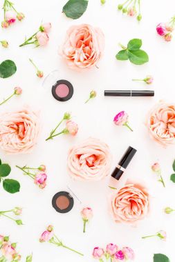 Kozmetik ile ihale çiçekler