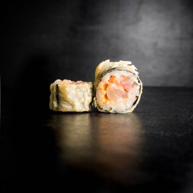 lezzetli suşi rulo 