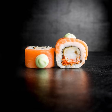 lezzetli suşi rulo 