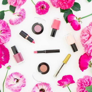 Rujlar, gölgeler, tırnak cilaları  