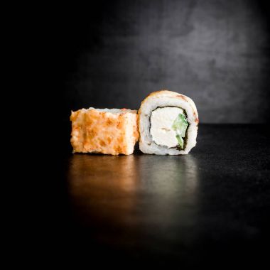 lezzetli suşi rulo 