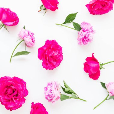  ihale pembe çiçekler