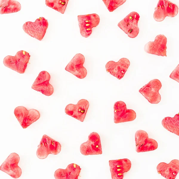 Harten gesneden uit verse watermeloen — Stockfoto