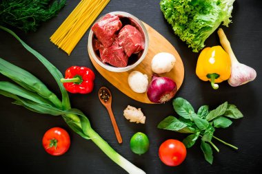 Metal bir plaka Rraw et 