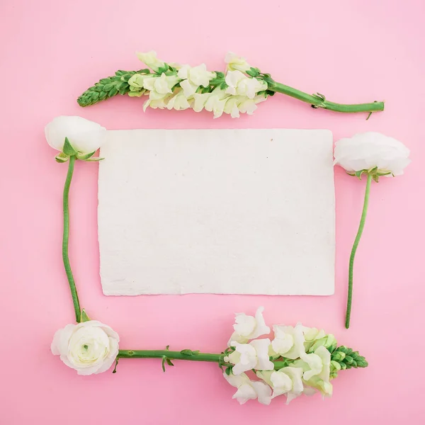 beautiful  white  flowers