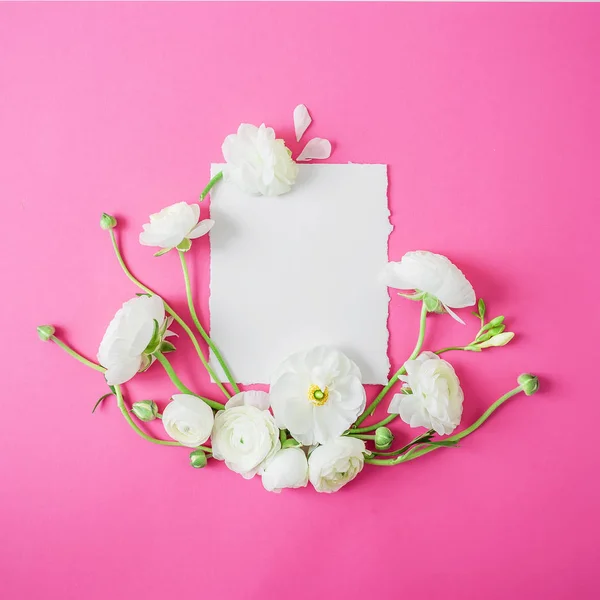 Hermosas flores blancas — Foto de Stock