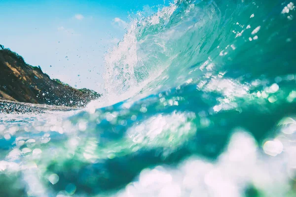 Splashing big sea wave — Stock Photo, Image