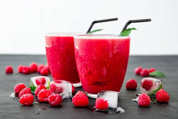 ezilmiş buz soğuk kokteyl serinletici 